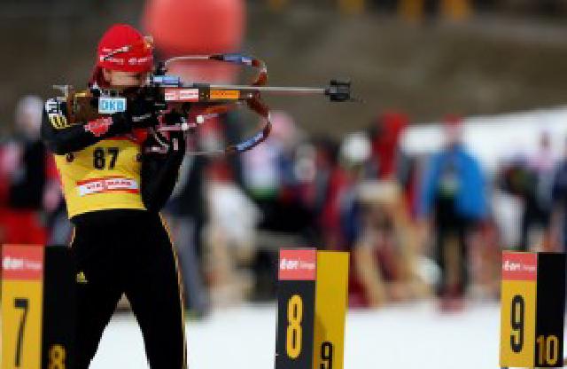 Kati Wilhelm of Germany shoots during the Women 7,5 km sprint of the IBU Biathlon World Campionships on February 14, 2009 in Pyeonchang, South Korea. (Photo by Martin Rose/Getty Images)